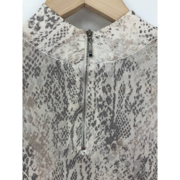 Chico's Mock Neck Zip Back Snake Print Knit Sweater Top Size 2 (12) - Picture 5 of 7